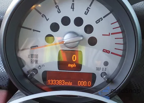 2011 Mini Cooper S z USA, uszkodzony, nr VIN WMWSV3C58BTY15760